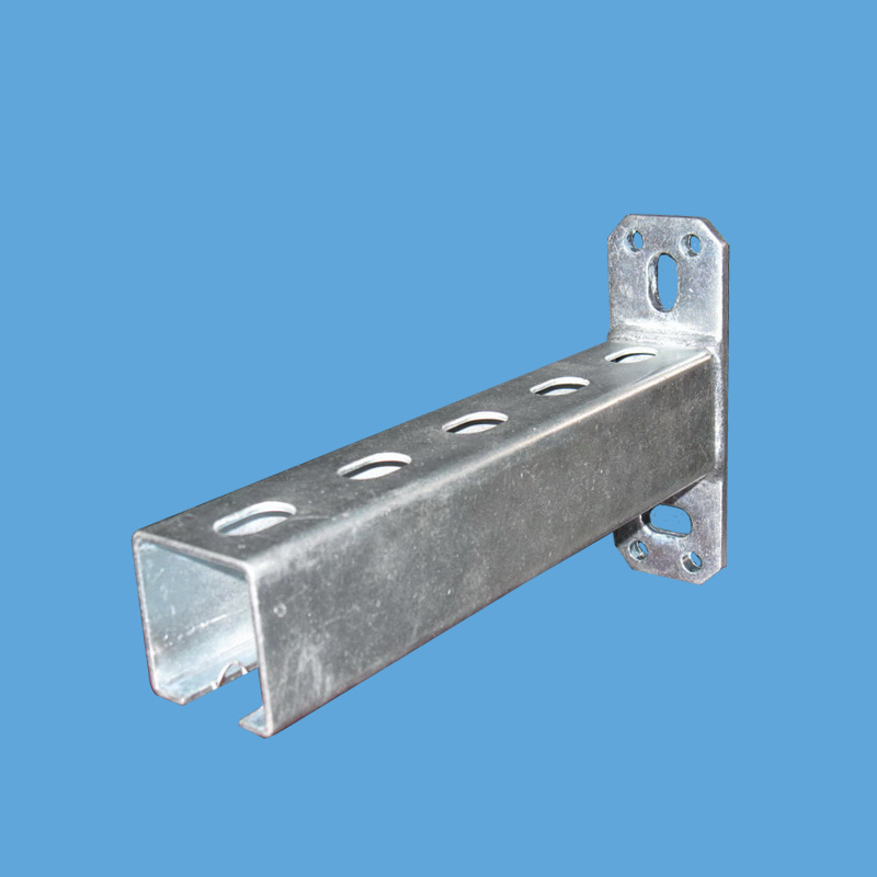 13 048 xxx 38x40厚度2.0mm電鍍鋅或不銹鋼沖孔C型槽鋼焊接支架.jpg