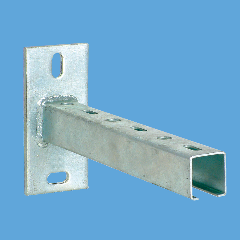 13 311 xxx 304不銹鋼36x40沖孔槽鋼支架.jpg