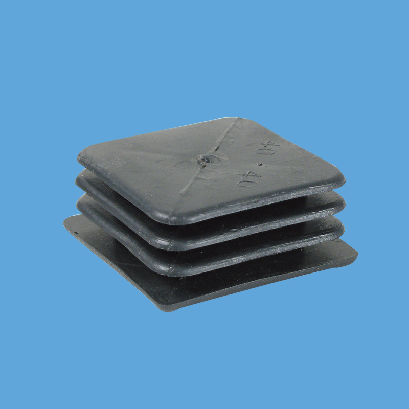 13 106 xxx     黑色槽鋼端面PE塑料堵蓋.jpg