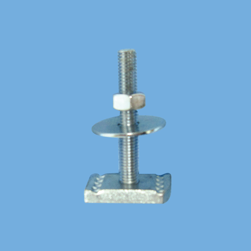 13 158 xxx        帶彈簧螺母電鍍鋅榔頭螺栓.jpg