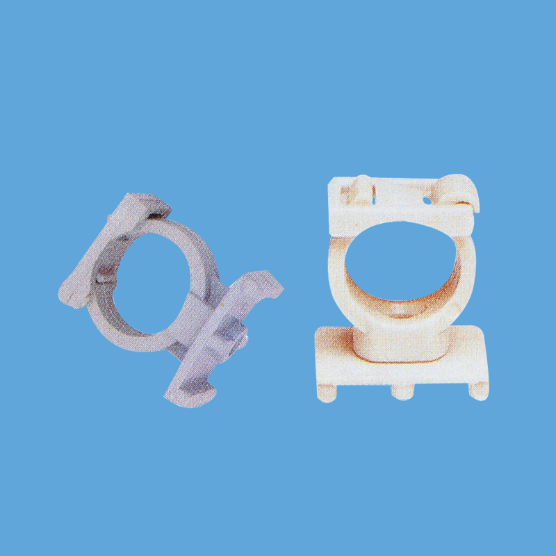 12 067 xxx 底座20 mm 尼龍管卡.jpg